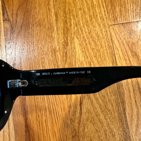 Dolce & Gabbana black eyeglasses with case and cloth - Picture 5 of 7